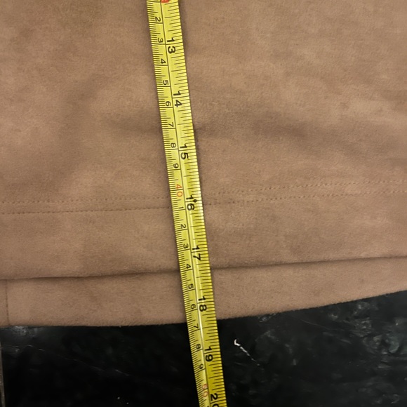 Pink Lily Tan Suede Mini Skirt - Picture 4 of 5